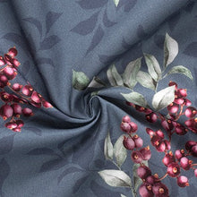 Lade das Bild in den Galerie-Viewer, Gütermann GOOD VIBES Collection Beerenzweig Motiv Baumwollstoff