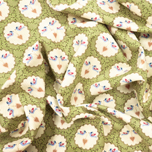 Lade das Bild in den Galerie-Viewer, Reststück 40cm: Gütermann LIZZY’S GARDEN Collection Ornamente mit Ranken Motiv Baumwollstoff