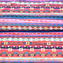 Lade das Bild in den Galerie-Viewer, Stenzo - Wilde Muster Motiv Jersey in bunt