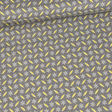 Lade das Bild in den Galerie-Viewer, Gütermann NATURAL BEAUTY Collection Stern Motiv Baumwollstoff