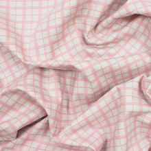 Lade das Bild in den Galerie-Viewer, Gütermann WITH LOVE Collection Karo mit Punkten Motiv Baumwollstoff