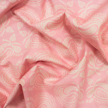 Lade das Bild in den Galerie-Viewer, Gütermann WITH LOVE Collection Ornamente Motiv Baumwollstoff