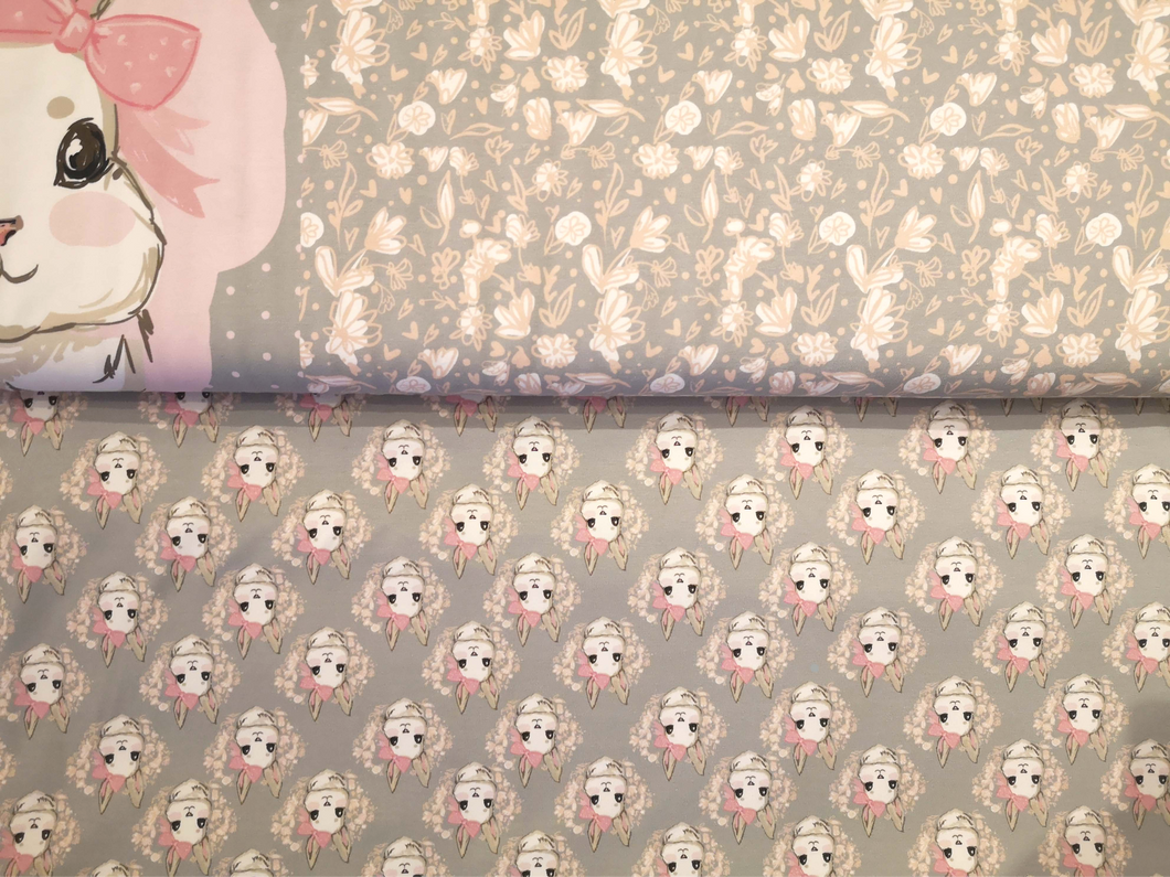 Stenzo Hase Motiv Jersey Panel in taupe/rosa/bunt
